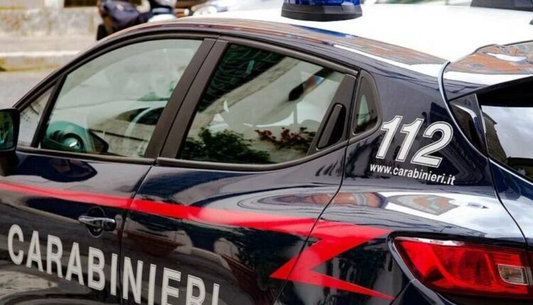 Vescovato: i Carabinieri hanno denunciato un uomo ritenuto responsabile di atti osceni in luogo pubblico