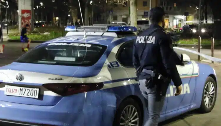 Como, dopo una lite accoltella un ospite al centro di accoglienza: denunciato 23enne egiziano dalla Polizia di Stato. 