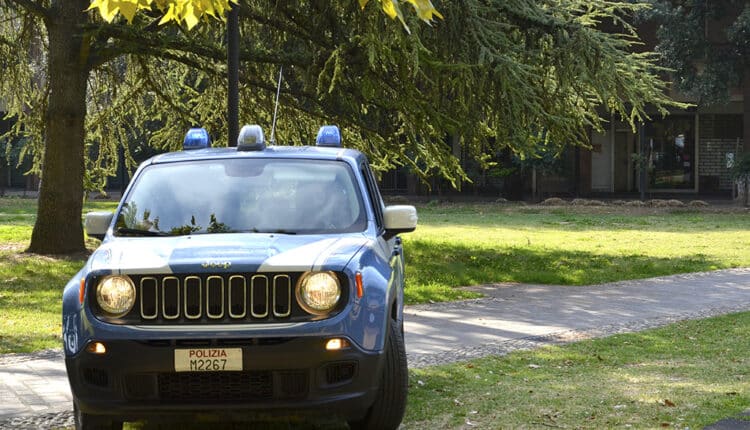 Ravenna: intensificazione dei controlli in centro e stazione. Identificate 180 persone, sequestri e 1 arresto per droga.
