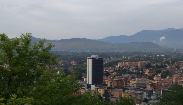 Frosinone, un contest innovativo con realtà aumentata e IA per l'8 marzo. In palio una cena in un ristorante della Città.