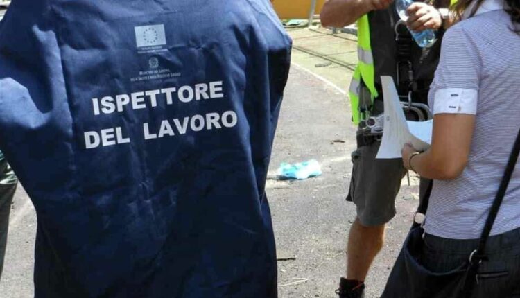 Gussola: controllo straordinario dei Carabinieri con l’ausilio di personale dell’Ispettorato del Lavoro. Denuncia e sanzioni amministrative per il titolare di un locale.