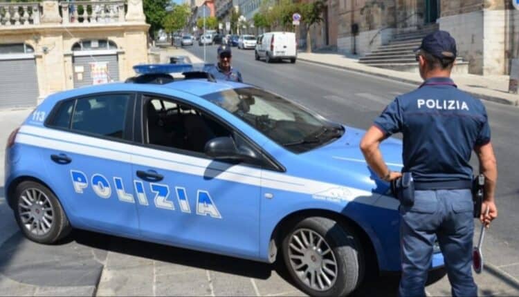 Pescara: droga nascosta nel passeggino, un uomo arrestato e una donna denunciata per detenzione ai fini di spaccio