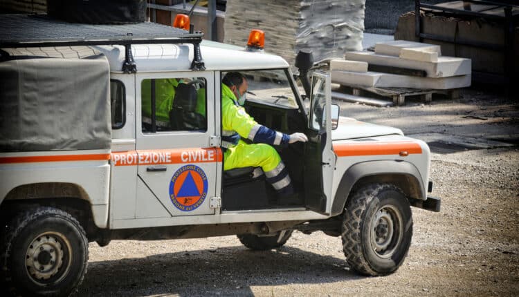 Maltempo. Zaia ringrazia la protezione civile del Veneto :"giornate difficili affrontate con efficienza, professionalità, abnegazione".