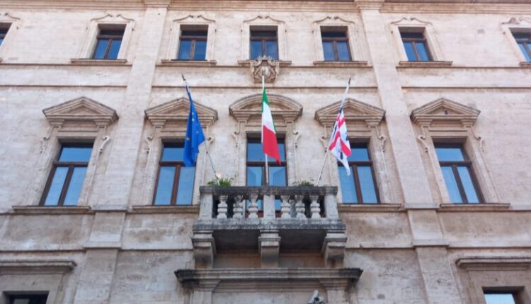 Endometriosi, la sensibilità del Comune di Sassari: le dipendenti del Comune potranno chiedere alcuni giorni di lavoro agile.