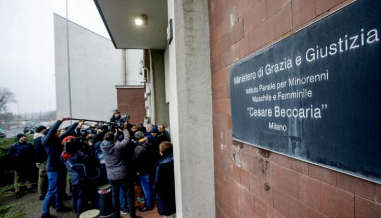 Milano: violenze e torture nel carcere minorile Beccaria, arrestati 13 poliziotti.