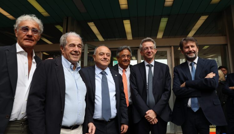 Giovanni Minoli è cittadino onorario di Napoli