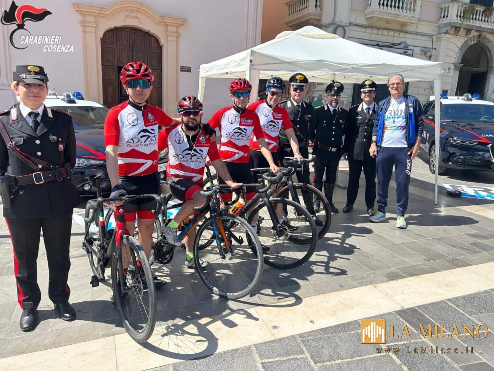 Cosenza. In occasione della staffetta i Carabinieri si schierano a fianco di associati e corridori, con lo scopo di sostenere la raccolta fondi.