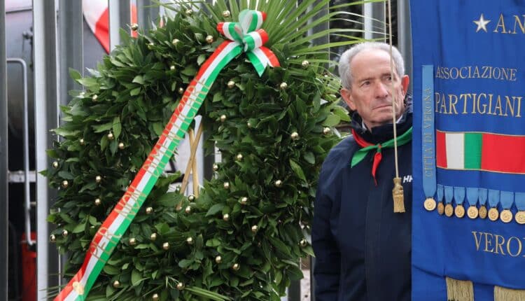 "L'impegno che noi associazioni manteniamo costante è quello della Memoria, accompagnata da una rigorosa ricerca storica di ciò che è successo nel nostro Paese – ha sottolineato il presidente provinciale Anpi Andrea Castagna