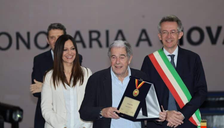 Giovanni Minoli è cittadino onorario di Napoli