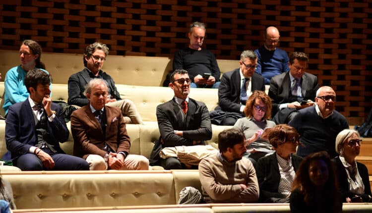 Milano. "Giornata della Terra" il patto dei Sindaci per una Pianura Padana che respiri. 