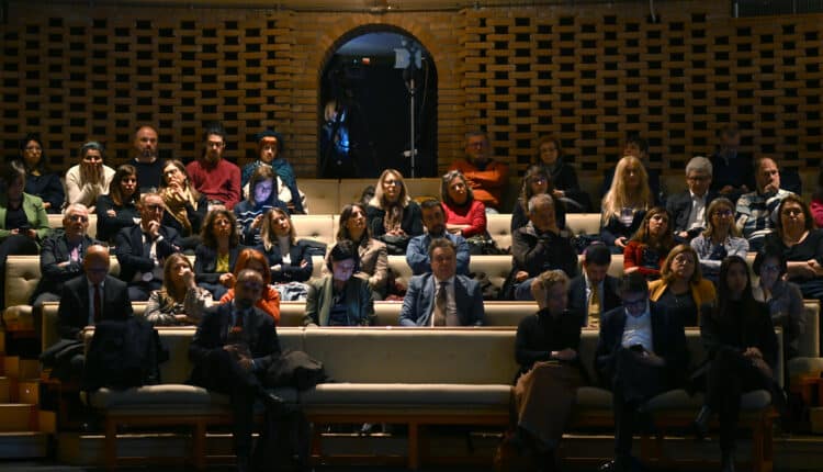 Milano. "Giornata della Terra" il patto dei Sindaci per una Pianura Padana che respiri. 