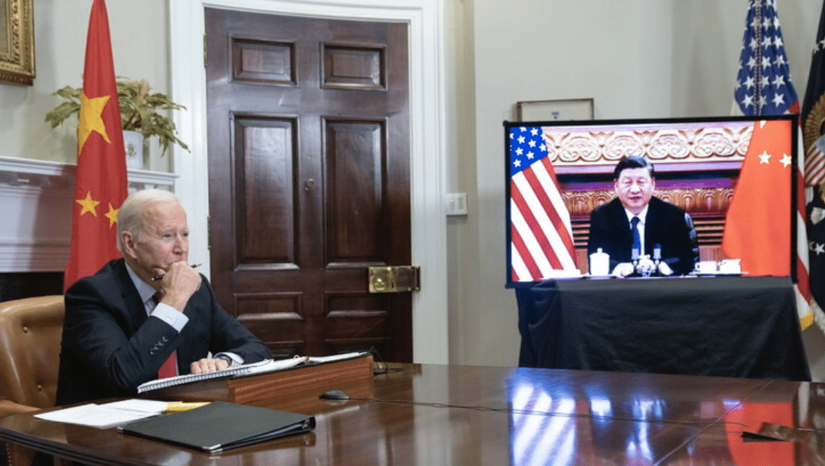 Colloquio telefonico tra Xi Jinping e Joe Biden, tensione su Taiwan