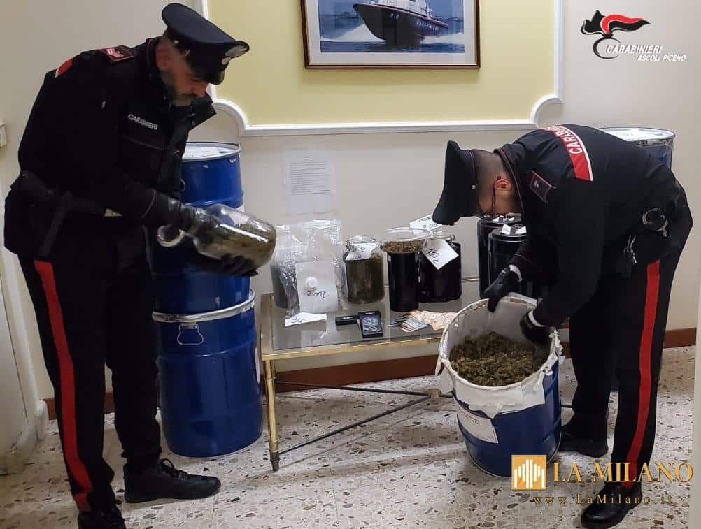 Castignano, controlli dei Carabinieri e perquisizioni, un arresto e due persone segnalate. Sequestrati 17 kg di droga