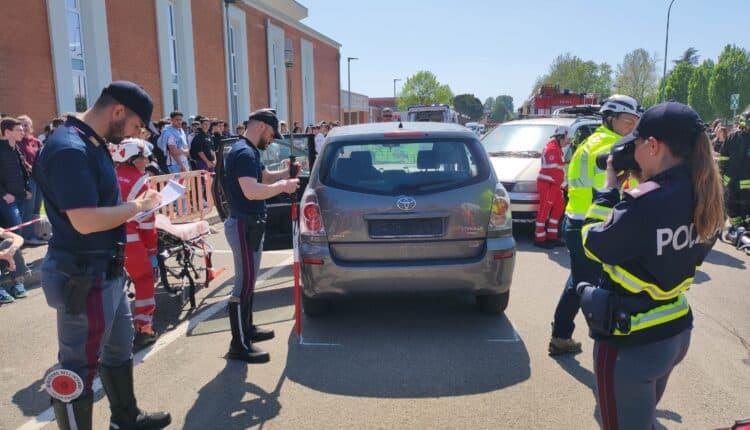 Mantova, "ABC l'autostrada del Brennero in città" il progetto della Polizia Stradale per la formazione dei più giovani