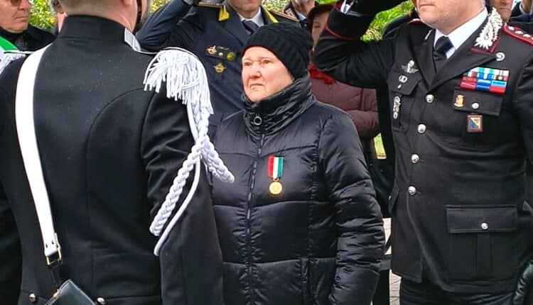 Oristano, commemorazione del 36° anniversario dell'uccisione del Carabiniere Umberto Erriu presso i Giardini di Via Messina