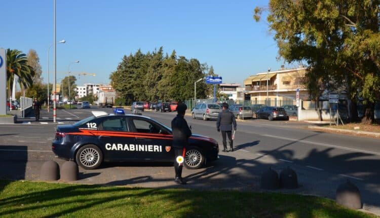 Latina, deruba merce all'interno di un supermercato. Rintracciato un giovane classe '96 per furto aggravato.