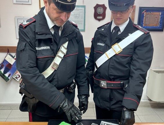 Priverno, aggrediscono un uomo all'interno di un'abitazione e rinvenuta anche della cocaina. Due uomini ritenuti responsabili.