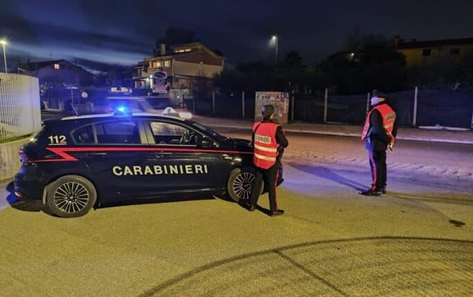 Aprilia, Latina. Servizio straordinario di controllo del territorio ad alto impatto nel quartiere “Vallelata”: identificate 116 persone e controllati 77 veicoli.