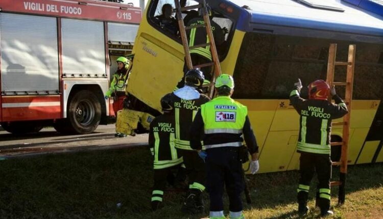 Modena, Parco Novi Sad. Simulazione di un gravissimo incidente per testare la macchina dei soccorsi; saranno coinvolte 250 persone.