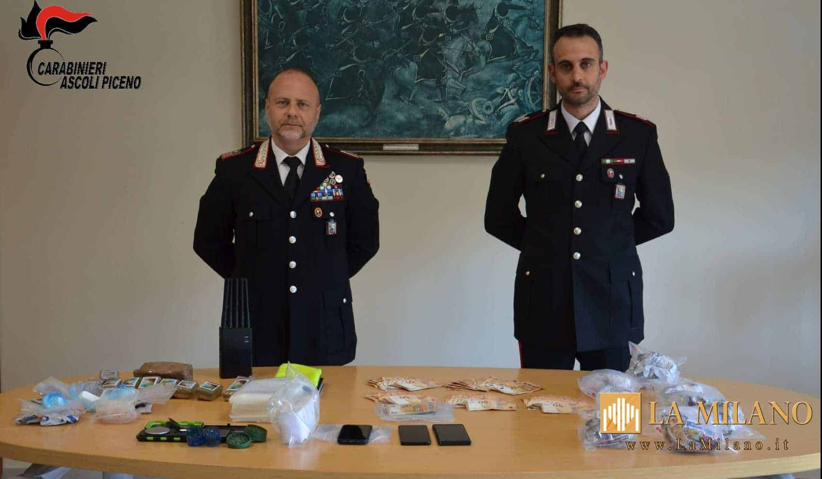 Ascoli Piceno. Duplice operazione antidroga dei Carabinieri: dopo le perquisizioni sono stati rinvenuti 1 kg di hashish e 700 grammi di cocaina. 2 arresti.
