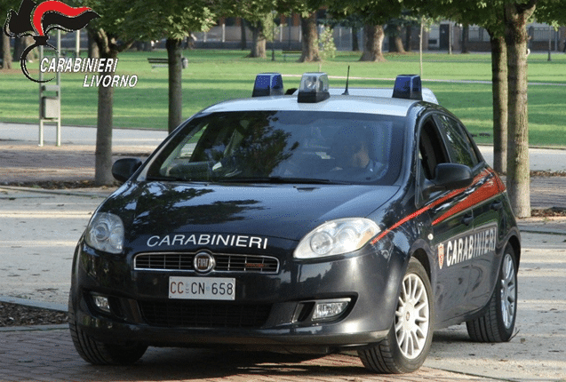 Livorno: sorpreso a sbloccare un blocco posto come antifurto ad un motociclo rubato.