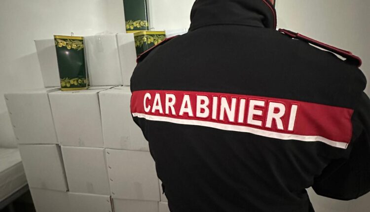 Caivano. Denunciata una donna 27enne di Afragola per vendita di olio d'oliva contraffatto.  