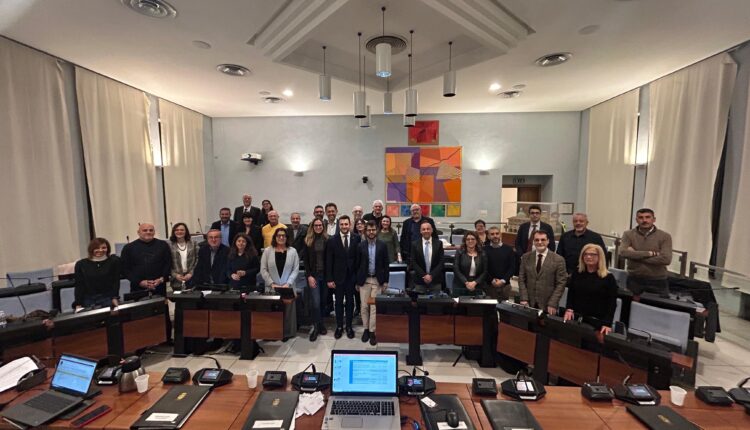 Pesaro ha il suo PEBA, Perugini: «Cambio di passo epocale, ora al lavoro per una Capitale dell'accessibilità».