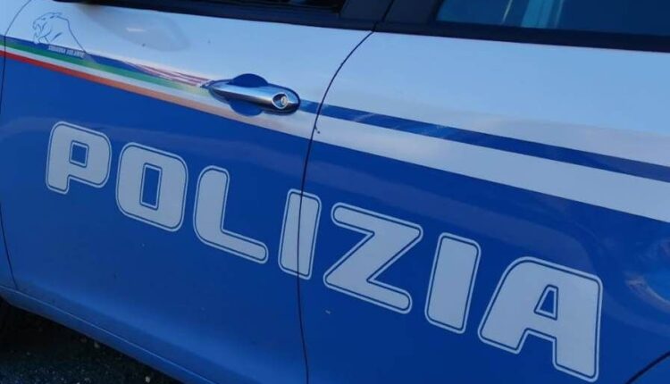 Cosenza: tenta il suicidio nel locale Ospedale, salvata dal poliziotto in servizio.