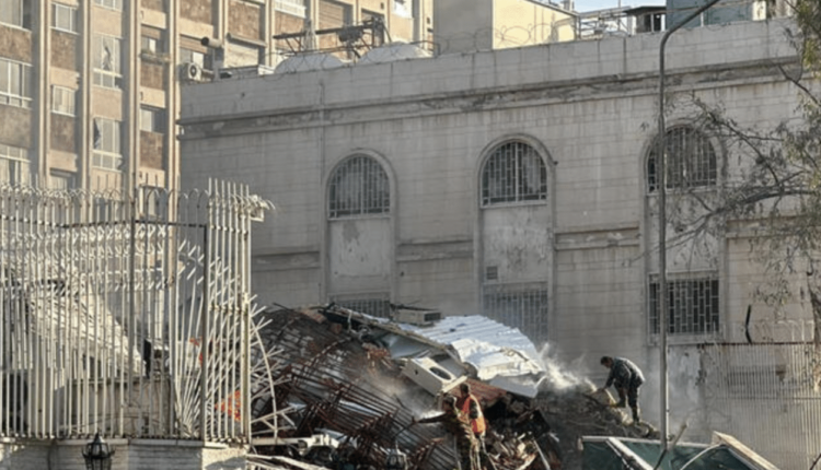 Raid di Tel Aviv in Siria, colpita ambasciata Iran a Damasco molti morti