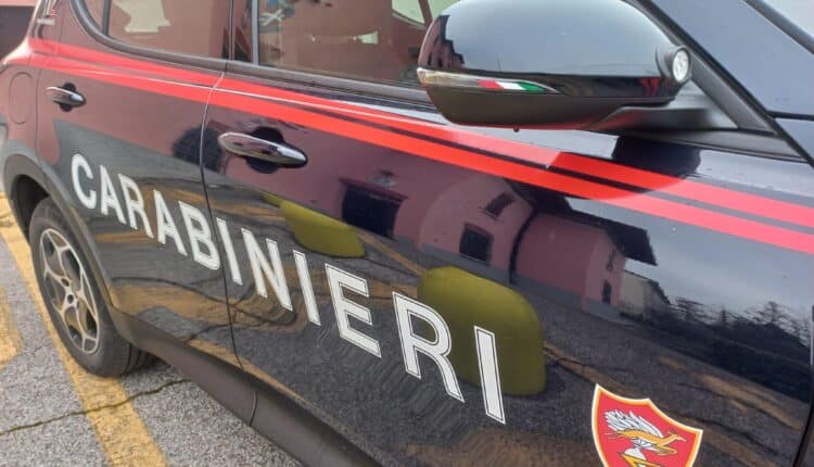 Roverbella: codice rosso, arrestato moldavo che malmenava la moglie.