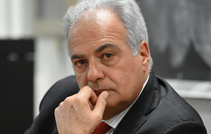 Schlein incontra il padre di Ilaria Salis Sua candidatura alle Europee non è in campo