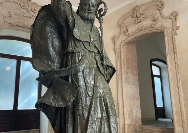 Sant'Oronzo ritorna in Piazza. Venerdì la conferenza storica sulla statua e sabato campane a festa nelle chiese di tutta la città
