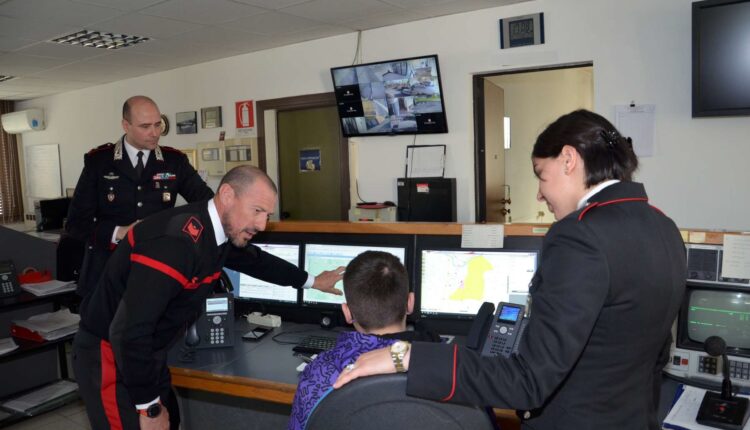 Ferrara: “Carabiniere per un giorno”. I Carabinieri di Ferrara al fianco del giovane studente bullizzato.