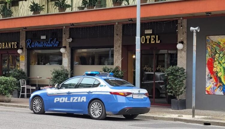 Udine, aggrediscono degli agenti in stato di alterazione: arrestati 2 giovani