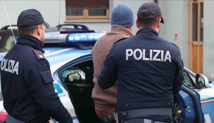 Bolzano: giovane arrestato per spaccio di stupefacenti in uno stabile IPES
