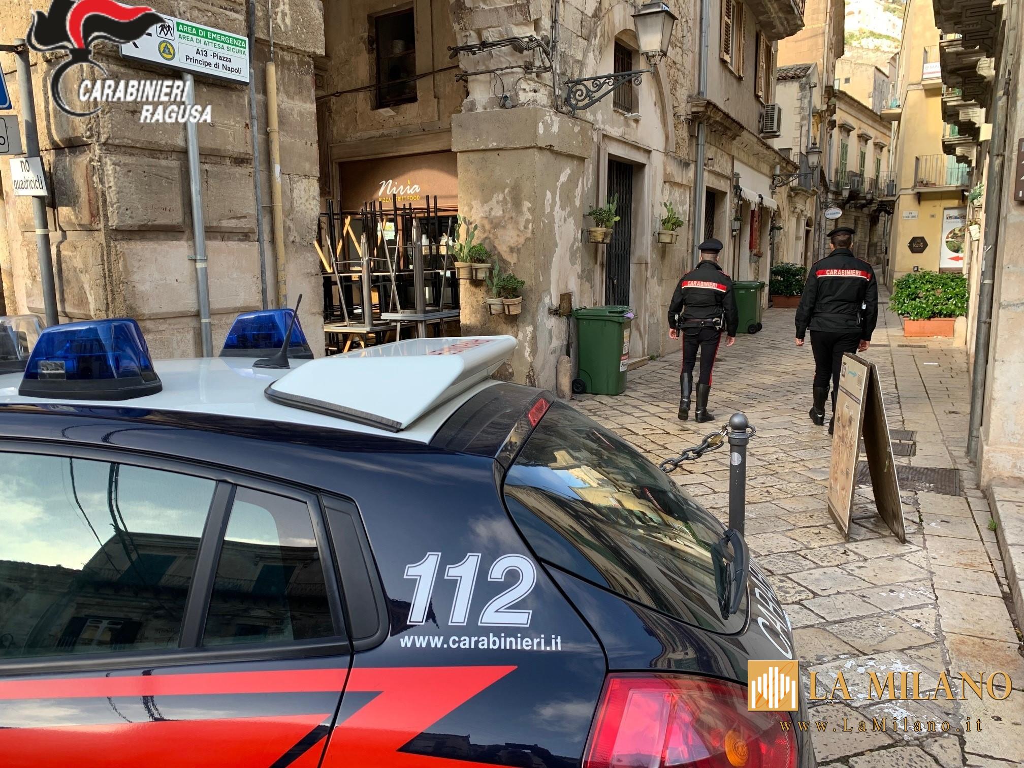 Modica (RG), evade dai domiciliari nonstante il braccialetto. Arrestato 23enne dai Carabinieri.