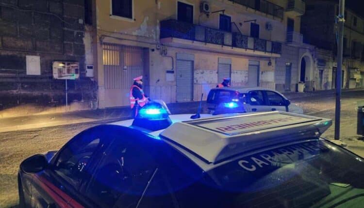 Napoli, Bagnoli: in auto con oltre mezzo chilo di marijuana. Due persone arrestate dai Carabinieri.