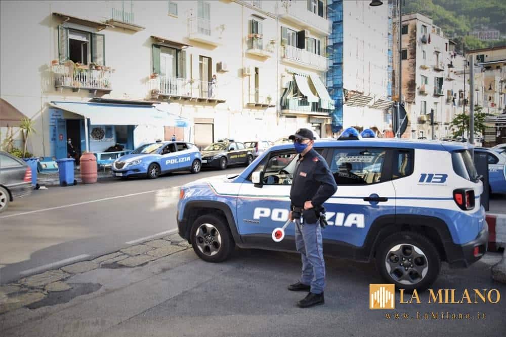 Napoli. Controlli della Polizia di Stato a Castellammare di Stabia: identificate 117 persone e controllati 67 veicoli.