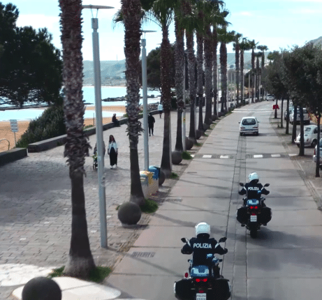 Crotone. Aggressioni verbali, offese e insulti, e fisiche: maltratta per anni la moglie. 48enne allontanato dalla casa familiare.