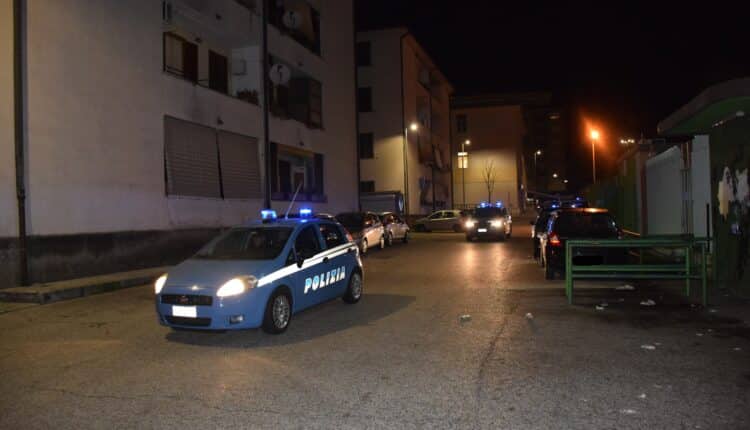 Frosinone, servizi di controllo straordinari sul territorio: una segnalazione, sequestrato materiale finalizzato allo spaccio e 2 sanzioni