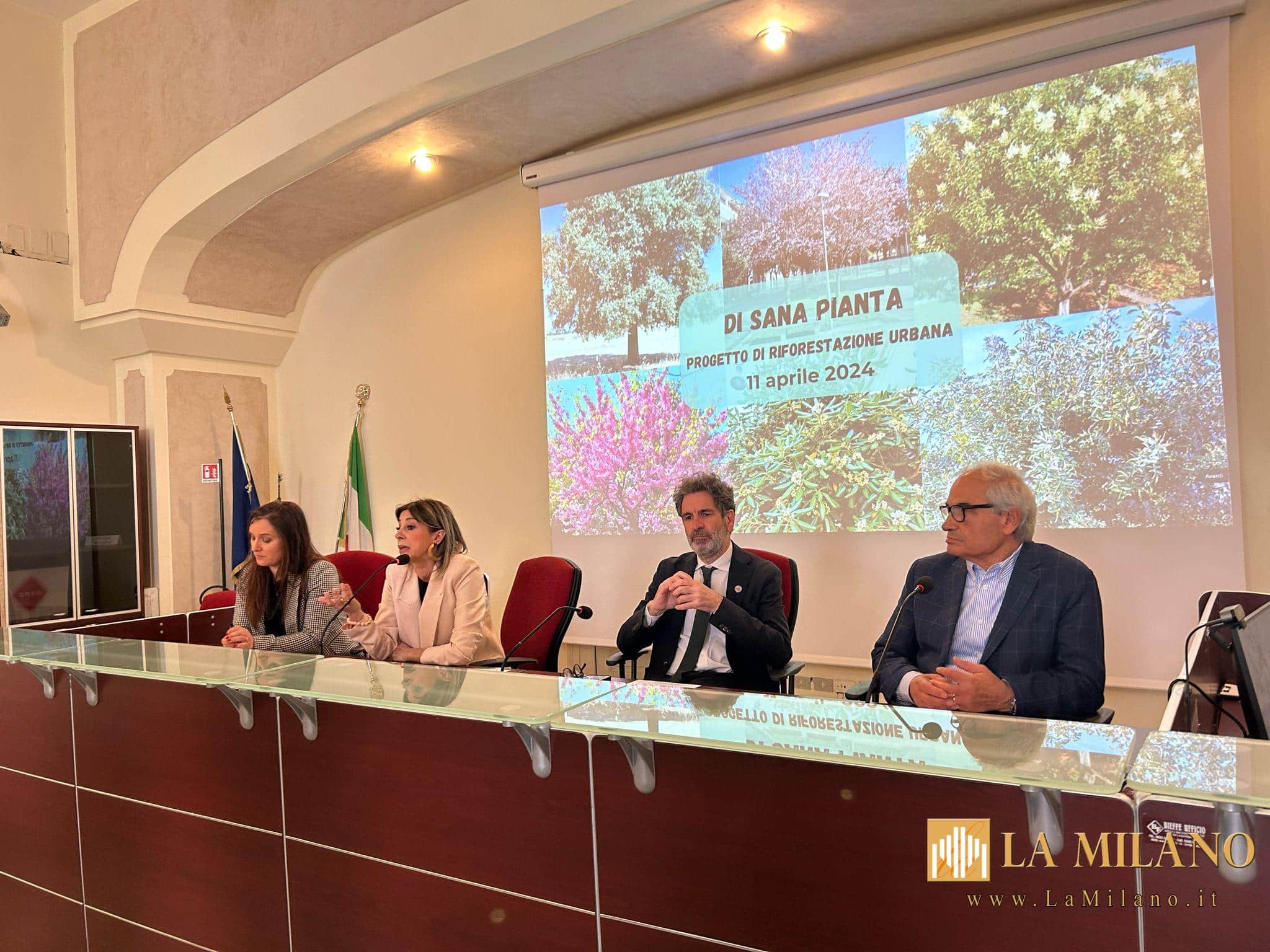 Di sana pianta 2024: 152 nuovi alberi nella città di Lecce per riempire le piccole aiuole rimaste vuote.