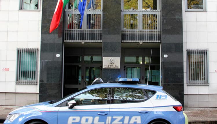 Udine, rintracciati due latitanti all'estero dalla Polizia di Stato: i due erano ricercati per rapina