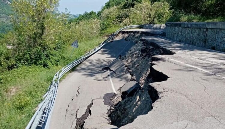 Bologna. In partenza oltre 10 cantieri sui Colli per 7,6 milioni di euro per risolvere definitivamente le frane.