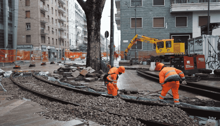 Milano: partono lunedì 22 aprile i lavori per il rifacimento dei binari in Corso Colombo e Piazzale Stazione Genova