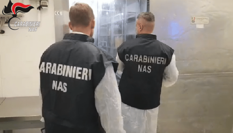 Trapani. Controlli pasquali: sequestrate due tonnellate di prodotti dolciari per scarsa igiene, omessa tracciabilità dei prodotti e tentata frode in commercio.