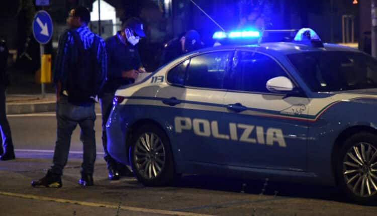 Forlì. Operazioni antidroga: trovata cocaina ed hashish vicino al “Parco Paul Harris”. Denunciati due giovani stranieri.