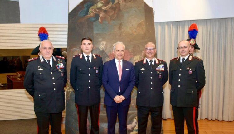 Roma. Ritorna al Viminale la Pala di Domenico Mondo, trafugata 30 anni fa e recuperata dai Carabinieri.