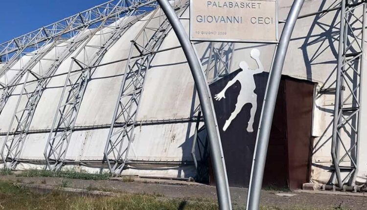 Latina, presto il bando per l'affidamento in concessione del PalaCeci: fissati gli indirizzi dalla giunta comunale
