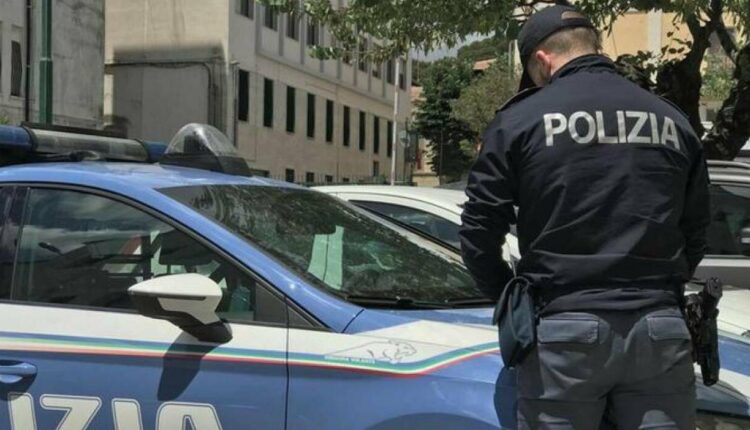 Napoli. Controlli in Piazza Garibaldi e Vasto: identificate 210 persone e controllati 45 veicoli.