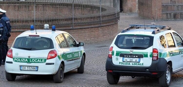 Varese: sfruttamento della prostituzione e immigrazione clandestina, denunciato